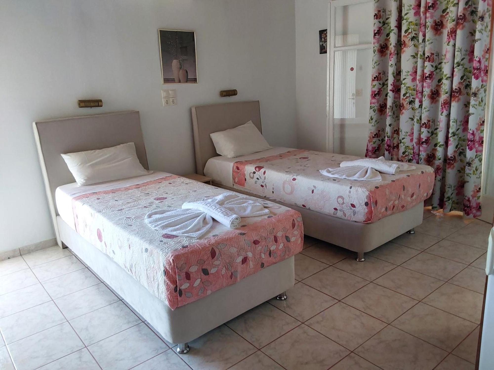 Amadeus Hawaii Apartments & Studios Sidárion Habitación foto